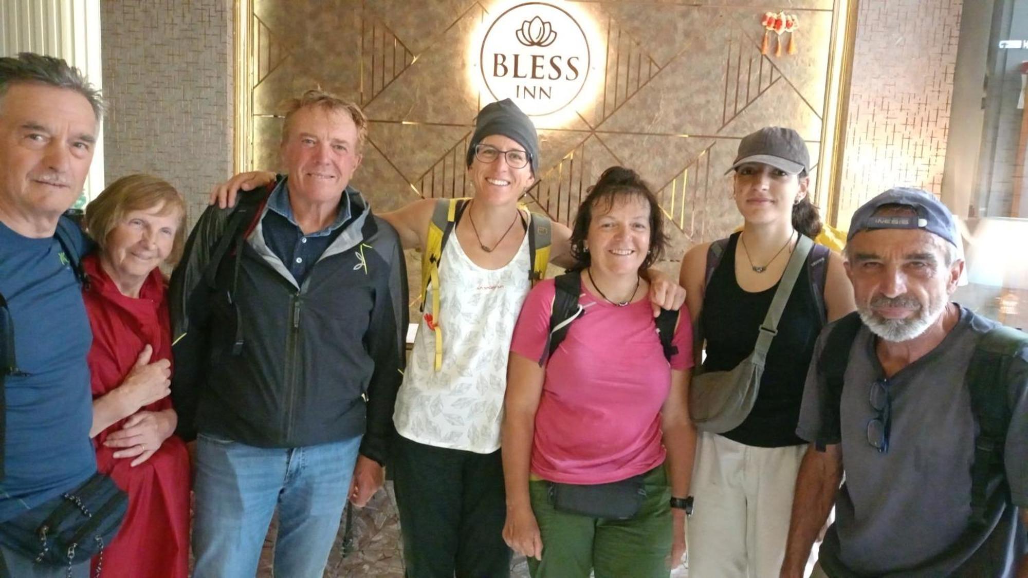 Bless Inn - Near Connaught Place New Delhi Exteriör bild